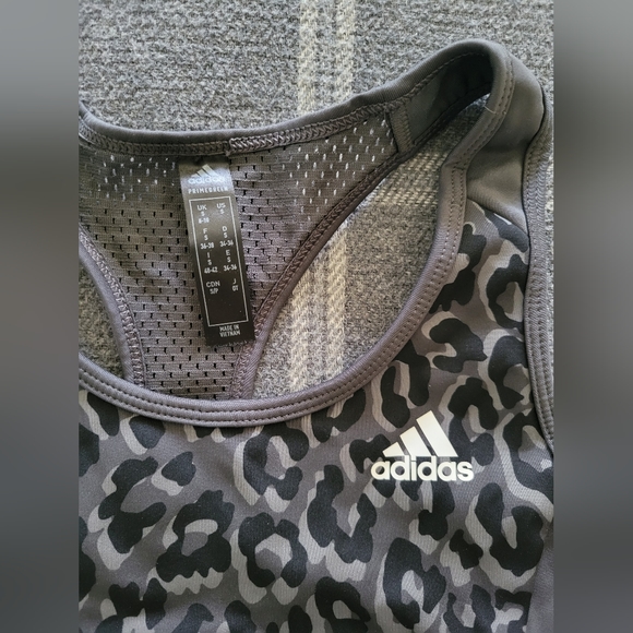 adidas Aeroready Training Tank - Picture 4 of 5